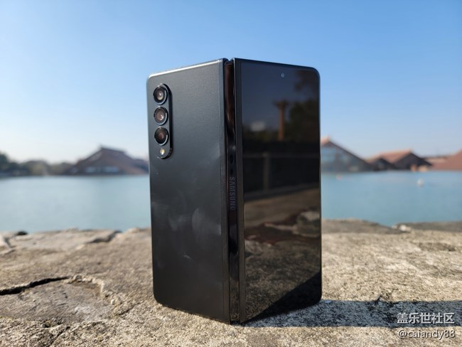 Galaxy Z系列手機(jī)星粉體驗(yàn)團(tuán)-防水還有屏下，F(xiàn)old3 評測