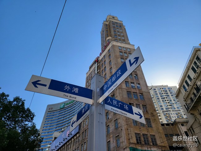 Galaxy Z系列手機(jī)星粉體驗(yàn)團(tuán)-防水還有屏下，F(xiàn)old3 評測