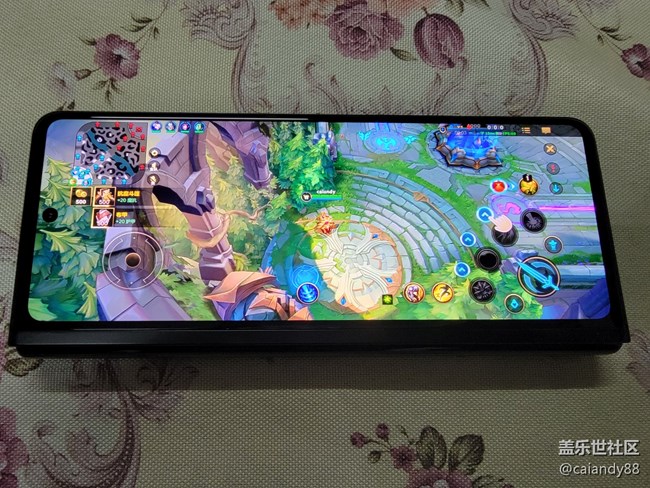 Galaxy Z系列手機(jī)星粉體驗(yàn)團(tuán)-防水還有屏下，F(xiàn)old3 評測