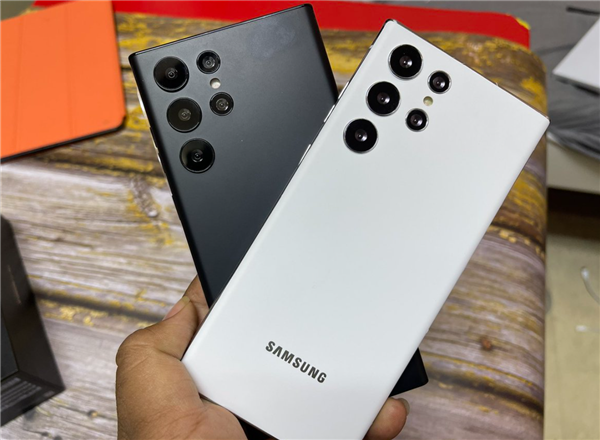 三星S22全系配置曝光:仍有10倍潛望 45W快充回歸 三星S22全系配置曝光:仍有10倍潛望 45W快充回歸