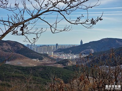 抓住假期的尾巴，野外徒步隨拍