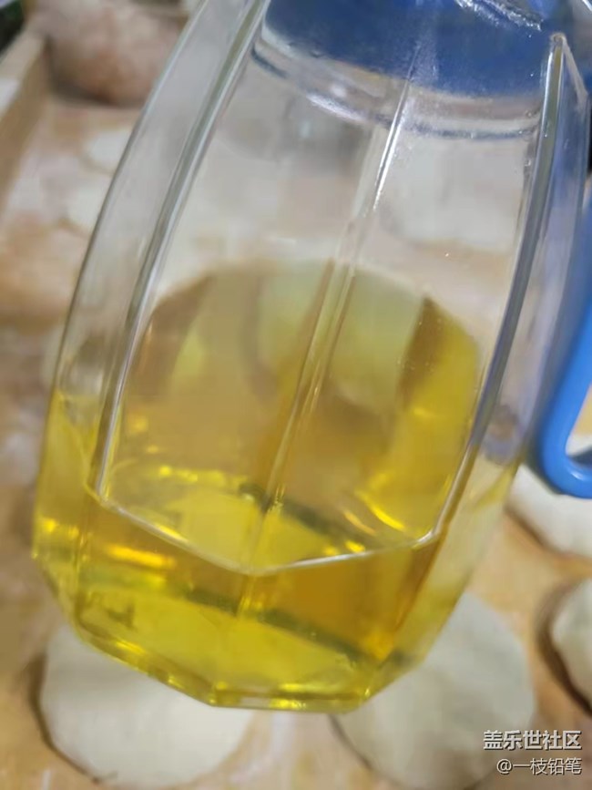 【家鄉(xiāng)年味】+ 熱乎乎的餅