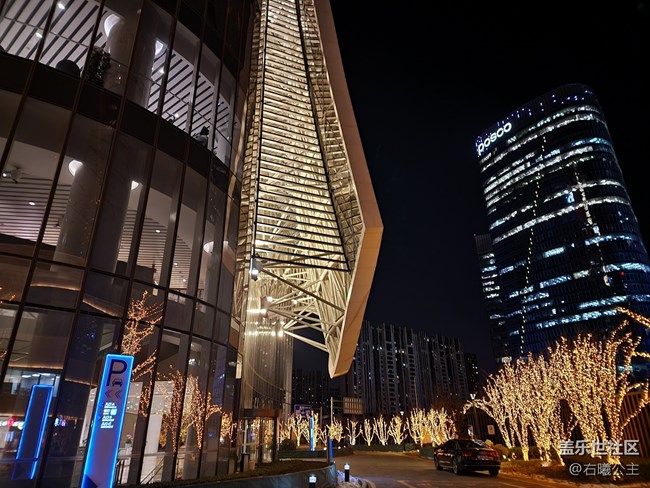 夜間魅力看得見(jiàn) 三星Galaxy S22系列評(píng)測(cè)