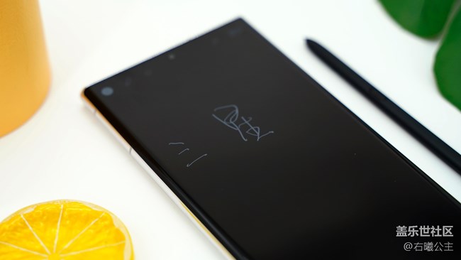 夜間魅力看得見(jiàn) 三星Galaxy S22系列評(píng)測(cè)