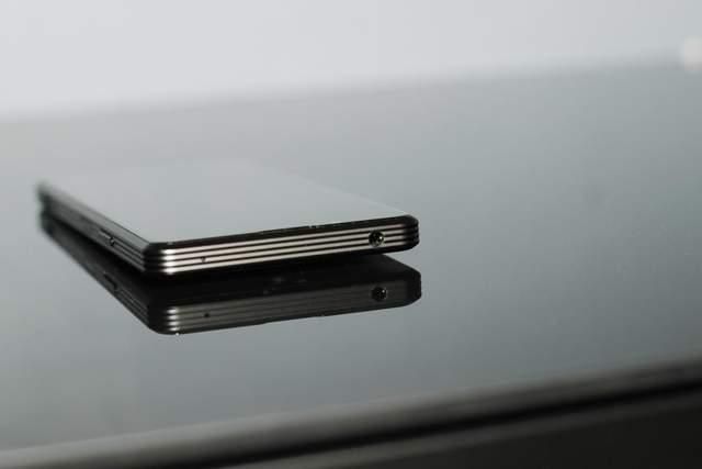 建議 S22 Ultra可以借鑒Sony Xperia PRO-I ，才顯旗艦風范！