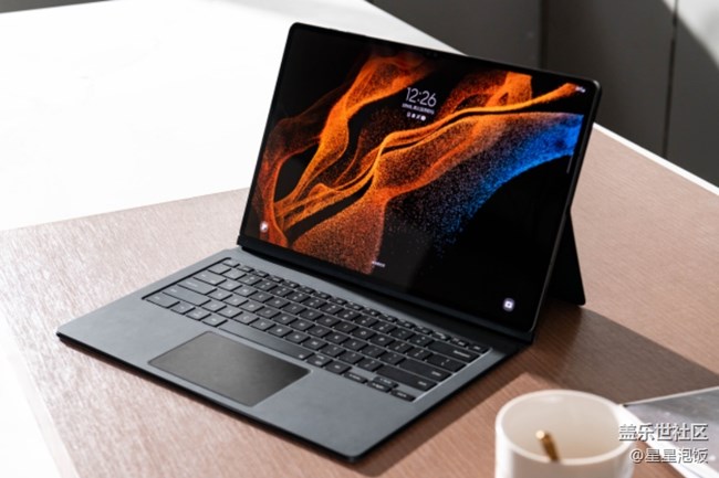 我說這款平板是安卓機(jī)皇沒人反對吧！