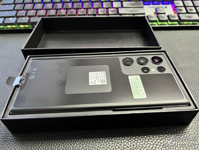 真香理論之三星S22U開箱