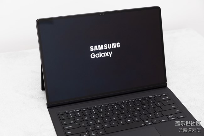Galaxy Tab S8 Ultra 終于到手了，真的驚艷到我了！
