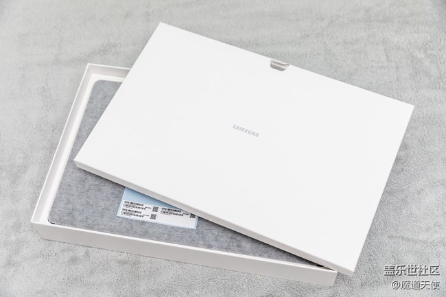 Galaxy Tab S8 Ultra 終于到手了，真的驚艷到我了！