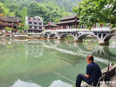 鳳凰古鎮(zhèn)