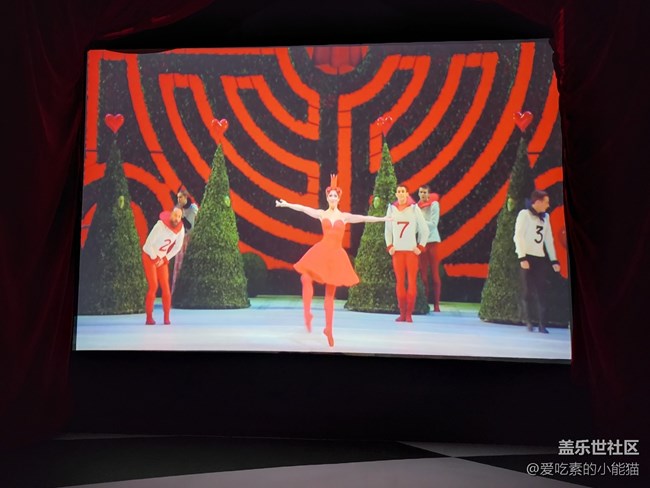 帶上Galaxy S22 與愛麗絲開啟一場神奇的冒險(xiǎn)之旅吧！