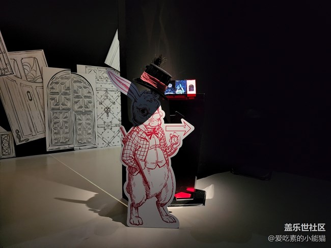 帶上Galaxy S22 與愛麗絲開啟一場神奇的冒險(xiǎn)之旅吧！