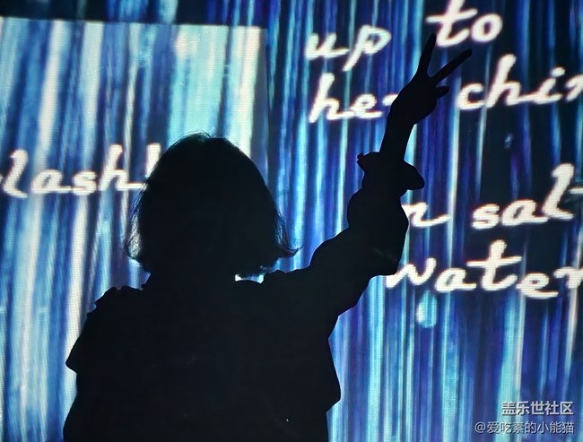 帶上Galaxy S22 與愛麗絲開啟一場神奇的冒險(xiǎn)之旅吧！