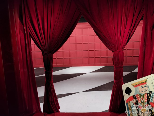 帶上Galaxy S22 與愛麗絲開啟一場神奇的冒險(xiǎn)之旅吧！