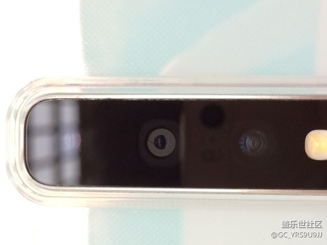 關(guān)于s10+升級ui4.0之后，相機(jī)兩倍以上對焦出現(xiàn)模糊的問題。