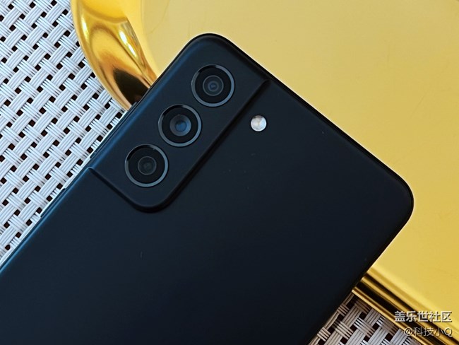 最佳小屏旗艦三星Galaxy S21 FE 5G上手！