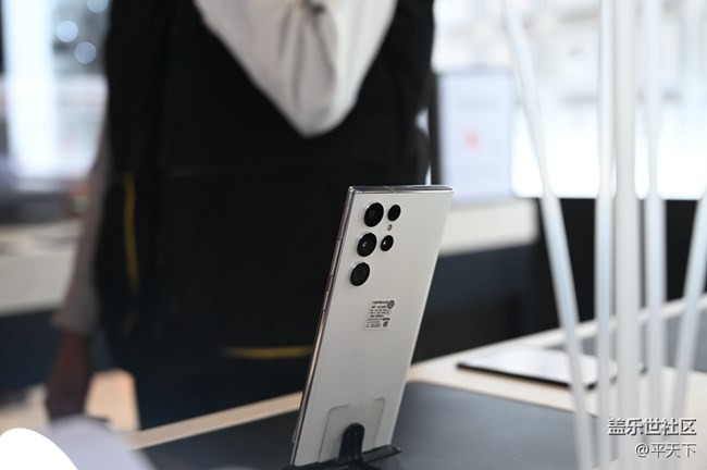 S22快閃店打卡，藏品超豐富的