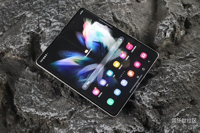心心念念的折疊屏終于屬于我啦！