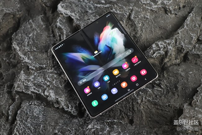心心念念的折疊屏終于屬于我啦！