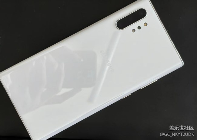 依然愛不釋手  國行NOTE10+