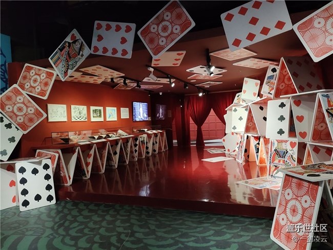 三星S22好奇女孩愛麗絲打卡——洗滌心靈的夢(mèng)幻之旅