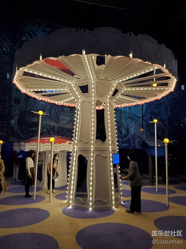 三星S22好奇女孩愛麗絲打卡+穿越夢游仙境