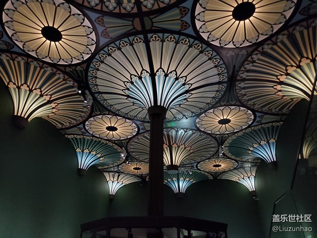 三星S22好奇女孩愛麗絲打卡+穿越夢游仙境