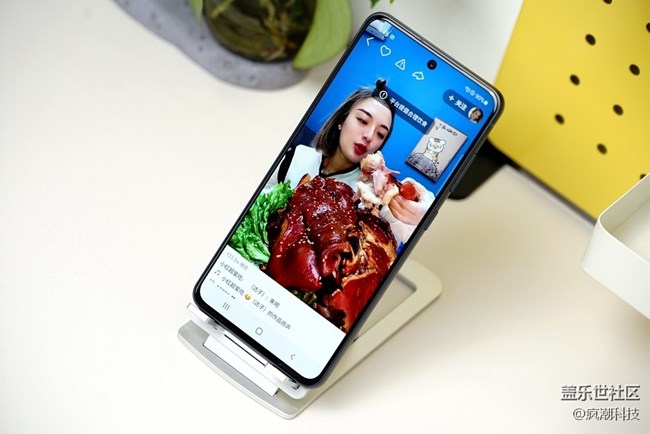 最新上手S21 FE 5G手機(jī)，談?wù)劤躞w驗(yàn)