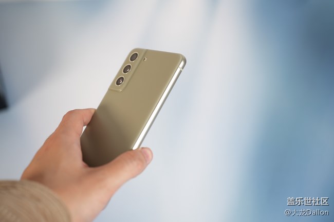 聊聊最近體驗(yàn)的三星S21 FE