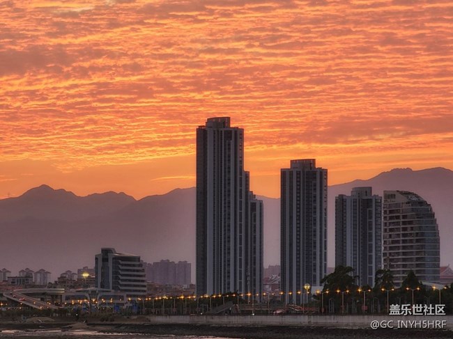 【你好夏天】+夏日海邊