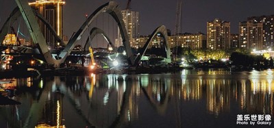 夜的河
