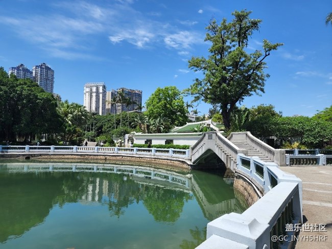 五月，你好——五月的天