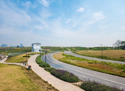 【碎片日?！?溜達(dá)在城市中