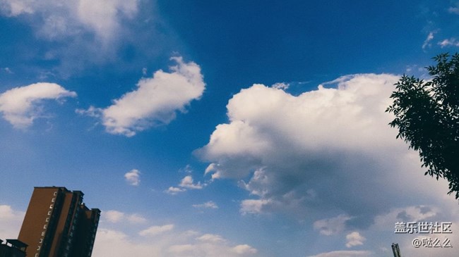 【呼喚夏日】+夏天的天和夏天的云