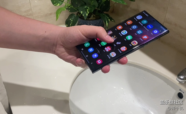 三星S22 Ultra超聲波指紋太給力