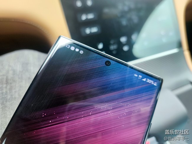 上手三星 Galaxy S22 Ultra，這顏值和配置不愧是安卓機(jī)皇