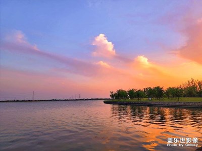 近期拍的夕陽(yáng)，后期改了一下