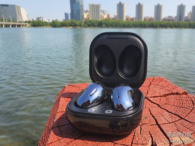 【見微知著】+三星耳機三劍客 【見微知著】+三星耳機三劍客