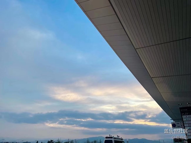 【云是世界的公民】+送您一朵云