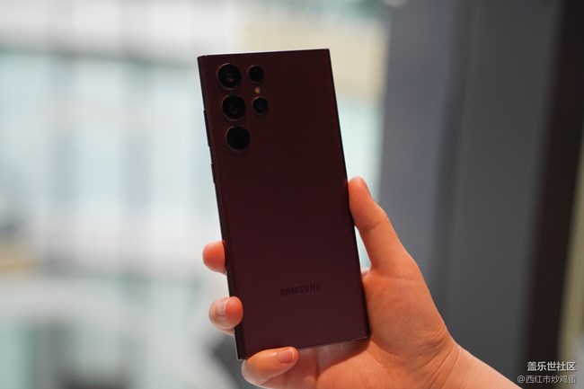 「安全文件夾」:加強(qiáng)手機(jī)隱私方面的保護(hù)