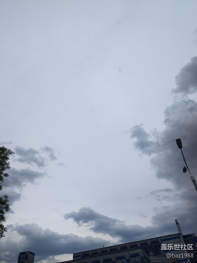 【云是世界的公民】云知道今天是否有大暴雨