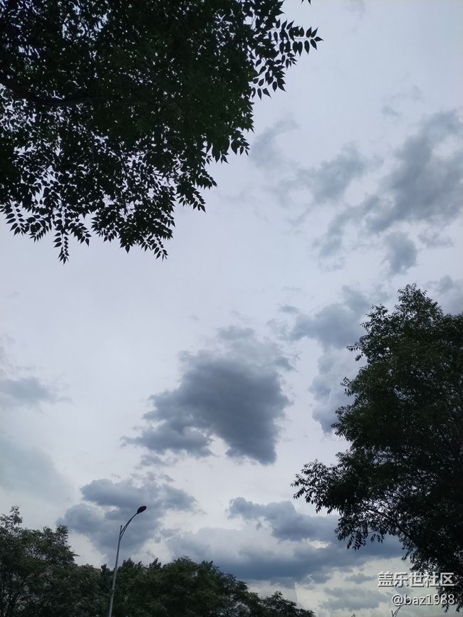 【云是世界的公民】云知道今天是否有大暴雨