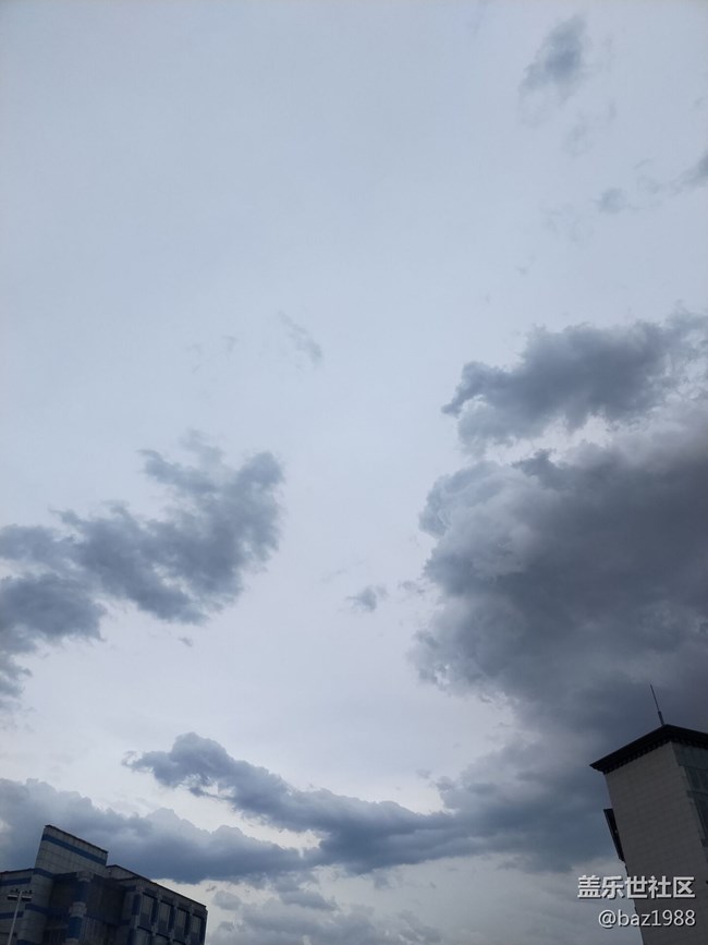 【云是世界的公民】云知道今天是否有大暴雨