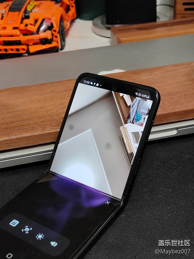 免手持視頻通話(huà)也太爽了