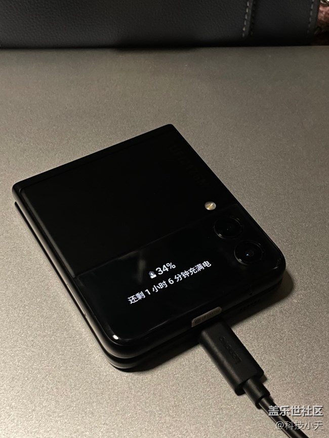 Galaxy Z Flip3這個(gè)外屏應(yīng)用你開始用了嗎？