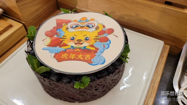 朋友聚會時，不要忘記用拍照來記錄這些難忘的美食時光