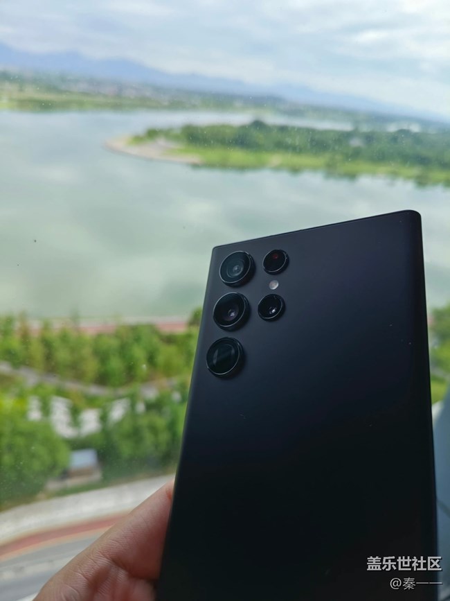 前后雙面康寧大猩猩Vitus+玻璃，S22U應(yīng)該是獨(dú)一份吧？