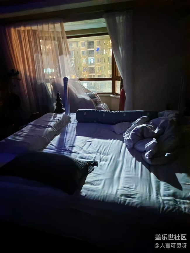 【盛夏之地】月光之下