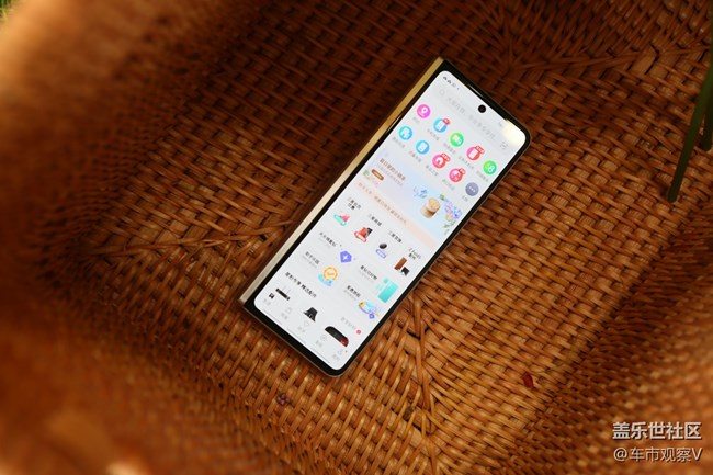 三星生活助手功能挺多，各種頁面非常全