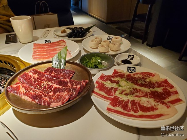 【八九不離食】+各式各樣的美食